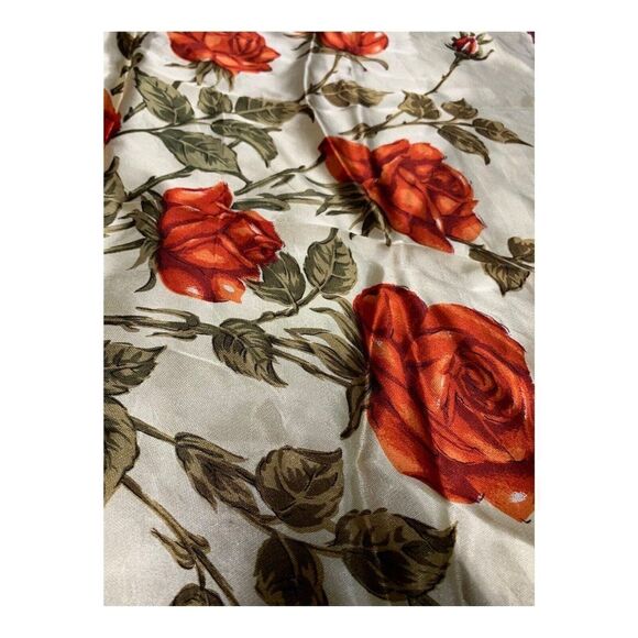 Rose Printed Silk Scarf Rosen In Tirol Bouquet Red Roses 26" Square Victorian - Picture 4 of 5